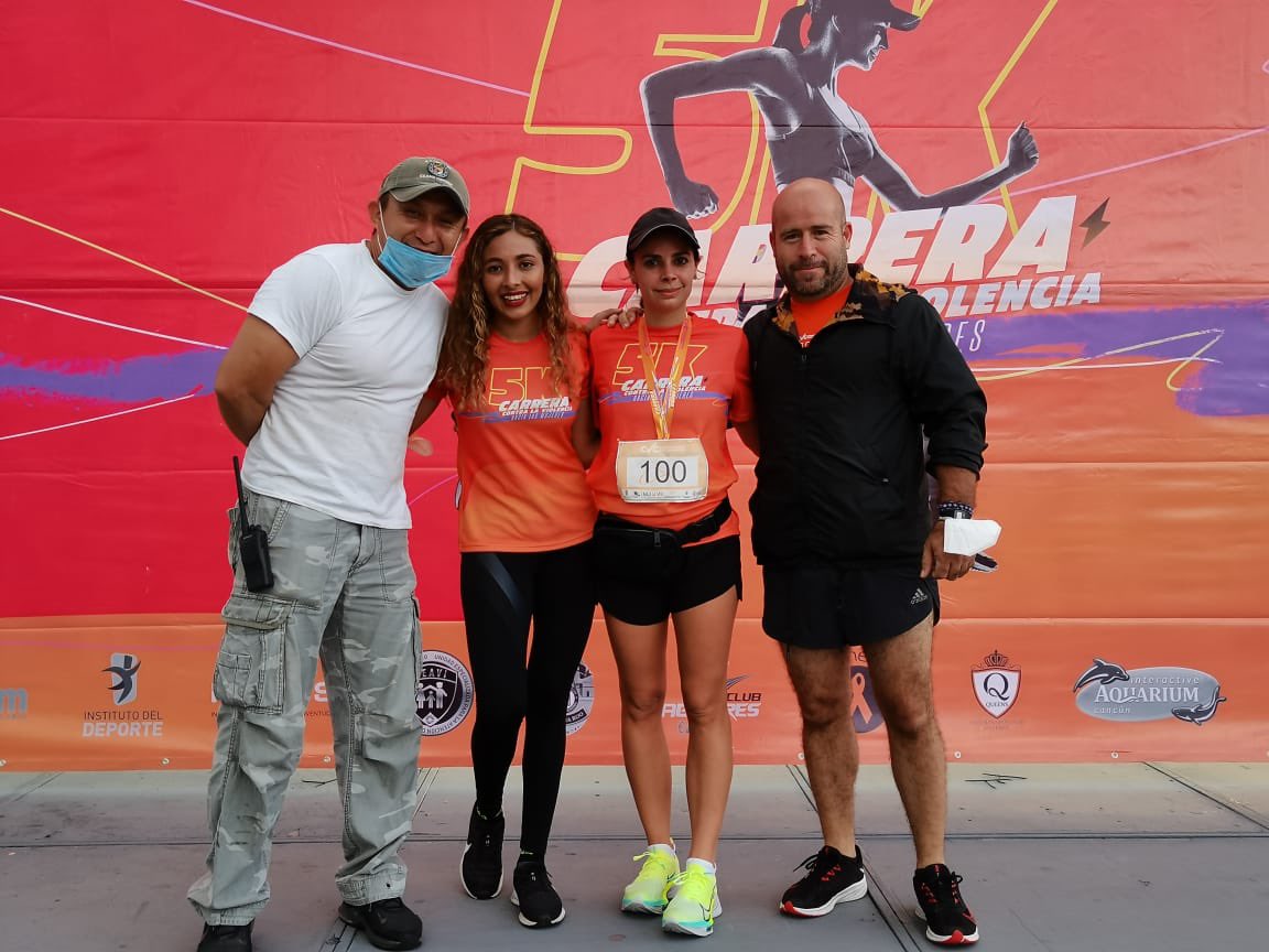 Lista para la carrera contra la Violencia hacia las Mujeres. 
#CiudadanosXCiudadanos

5 km como parte de las acciones para recordar esta lucha. <a href="/josedelapena12/">Pepe de la Peña</a>