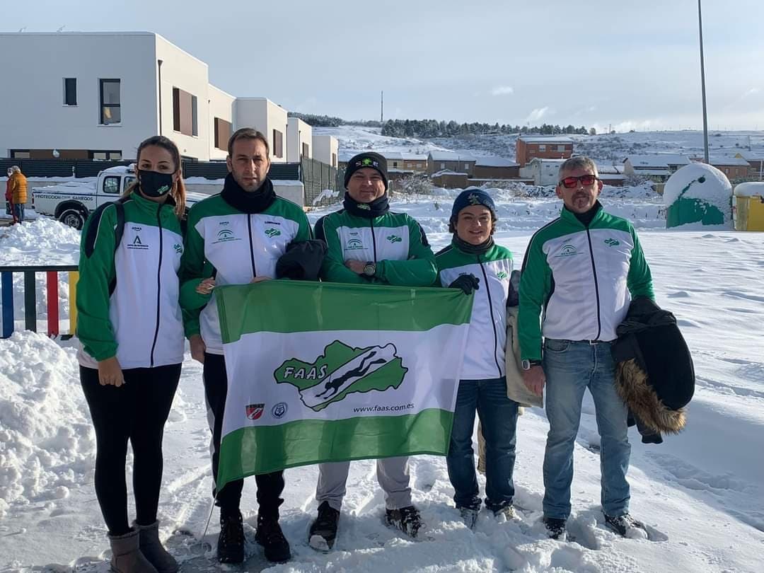 FSubacuaticas's tweet photo. ¡¡¡Mucha suerte al Equipo Andaluz de #BuceoDeCompetición que compite hoy en el #CampeonatoDeEspaña 🇪🇸 en #Sariegos #León!!! #ActividadesSubacuáticas #SportDiving #FAAS #FECLAS #FEDAS #CMAS #YoSoyFEDAS 🥶🥶🥶❄️❄️❄️ https://t.co/04aiFnIwYZ