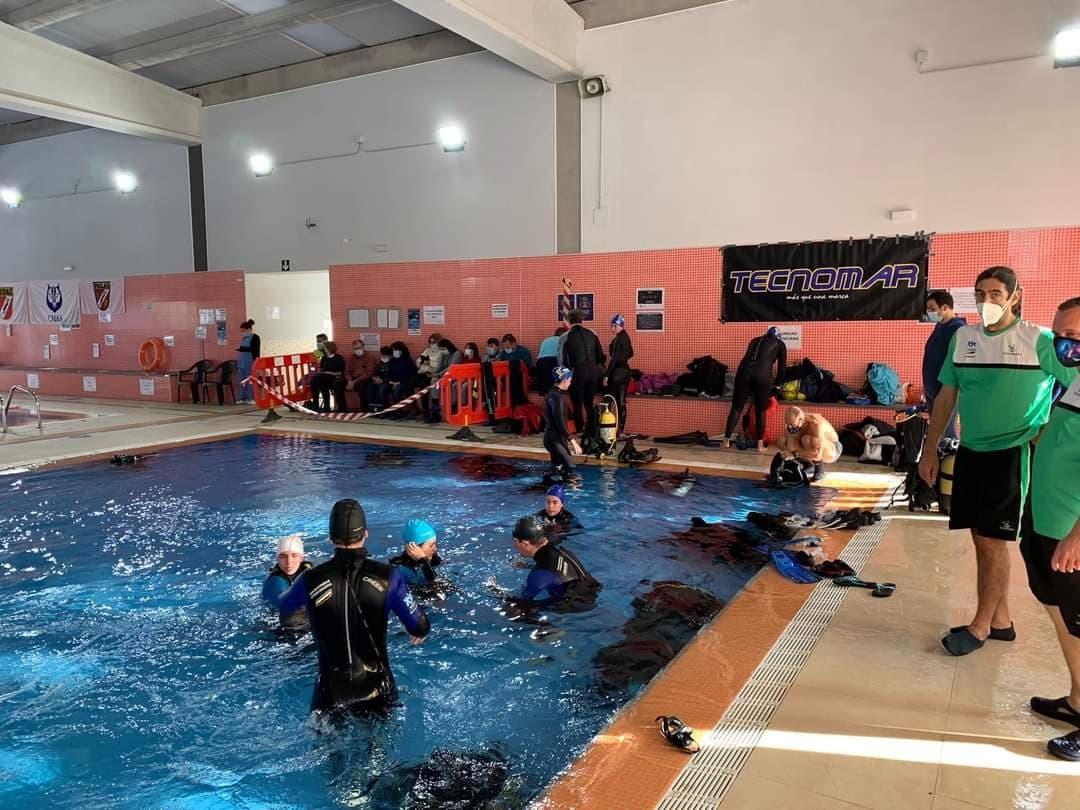 FSubacuaticas's tweet photo. ¡¡¡Mucha suerte al Equipo Andaluz de #BuceoDeCompetición que compite hoy en el #CampeonatoDeEspaña 🇪🇸 en #Sariegos #León!!! #ActividadesSubacuáticas #SportDiving #FAAS #FECLAS #FEDAS #CMAS #YoSoyFEDAS 🥶🥶🥶❄️❄️❄️ https://t.co/04aiFnIwYZ
