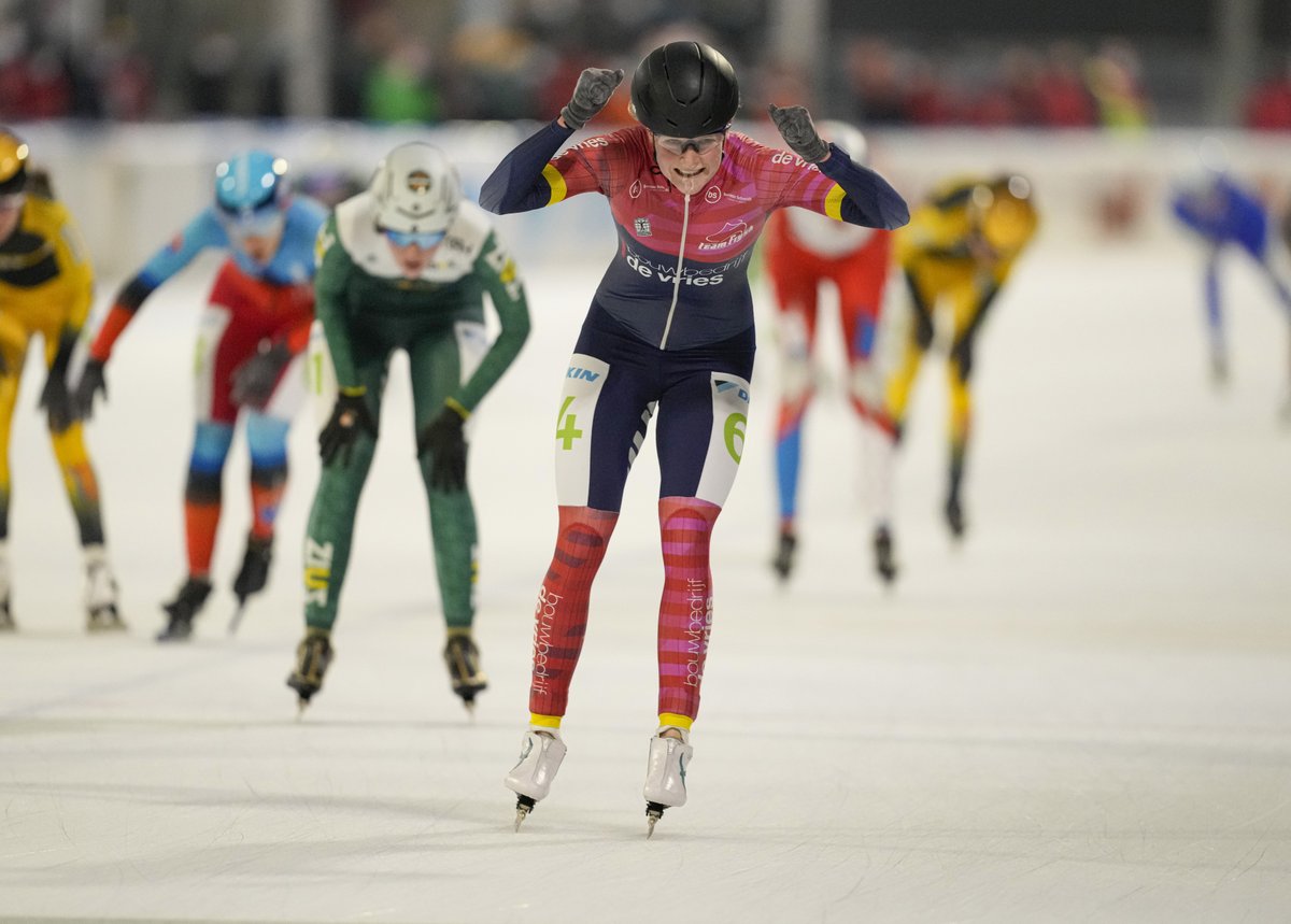 schaatsen.nl tweet media