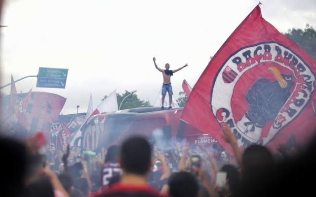 UrubuTT_'s tweet photo. “Não é uma final perdida que vai fazer eu te abandonar, eu te amo Flamengo ❤️” https://t.co/R9VeX7l8c2