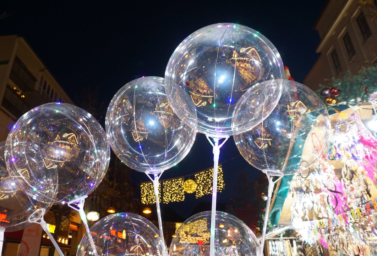 Polizei_MV's tweet image. Die erste Kerze kann endlich angezündet werden! Wir wünschen eine besinnliche Adventszeit!🕯️

Wir sind rund um die Uhr für Euch da!
#GemeinsamfürRostock
#ErsterAdvent 
#Advent