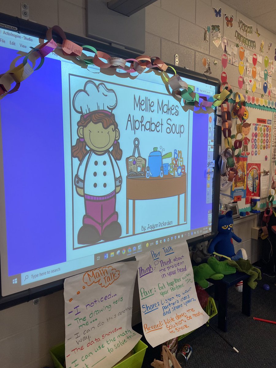 PrincipalWOOdy's tweet photo. It’s the season of giving and my heart was so full to see our littlest learners focus on giving back with their alphabet soup activity. Many donations given to our local food bank and countless lessons learned! #giving #abcsoup #monarchmentions #monarchmoments #monarchmakesamark https://t.co/Oq0Yp88UX8