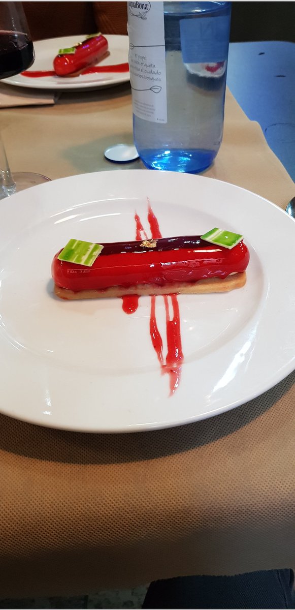 faliboom's tweet photo. Estos Pando hacen unas cosas que 😋🤤🤤 
#restaurante #pandosevilla https://t.co/LU9QCGhAZ9