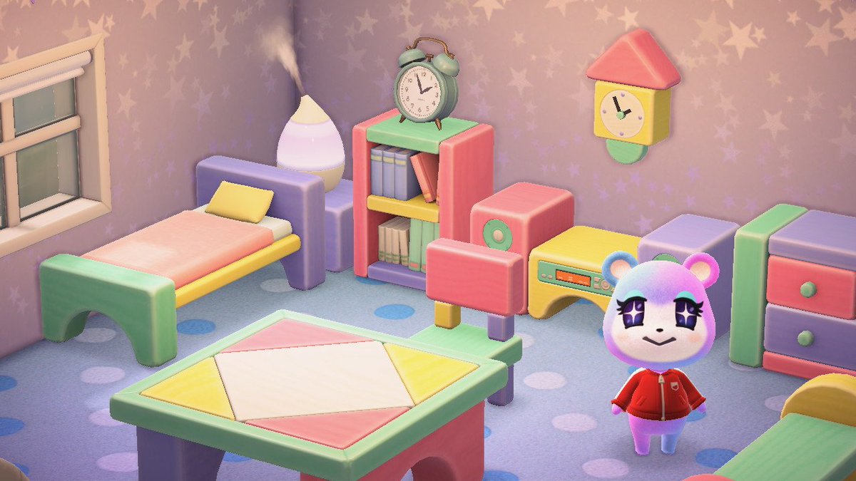 Everytime I visit Judy, I'm reminded of how dirty they did her with this house design.

What did she do to deserve this?! 

When you compare it to Ione's starry paradise it's just even sadder.