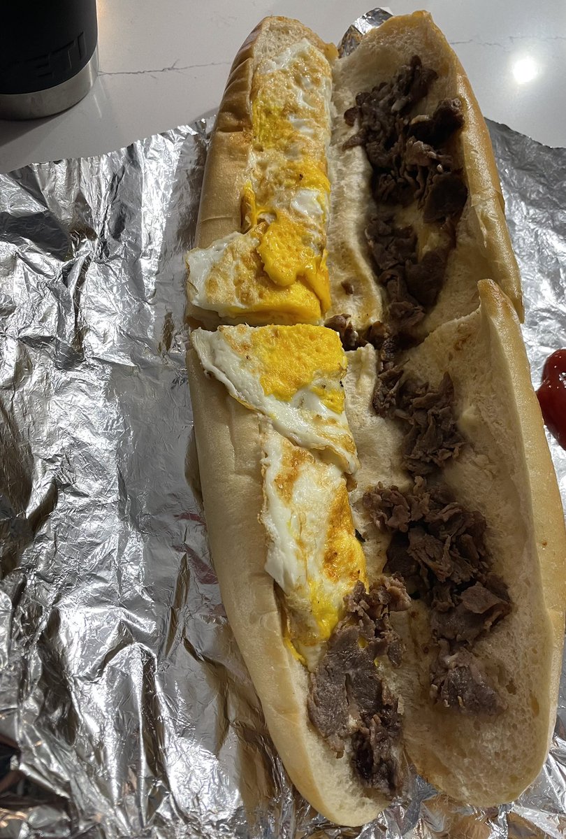 M_Fish22's tweet photo. @delion4thconshy Where’s the Beef?  $10+ for this ? 🤔 https://t.co/J30c4RawIS