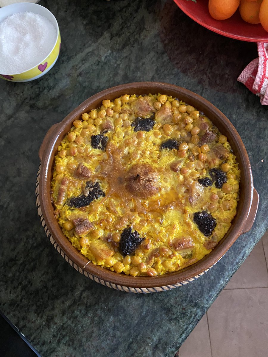 Ir a Pego y que te hagan arròs amb crosta  y figatells >>>