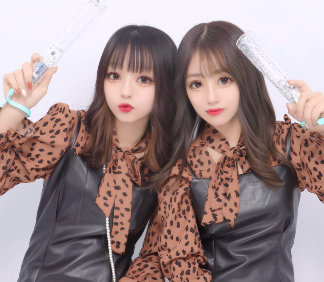 n____ricchan24's tweet photo. あすりさあぴみお🧡🧡🧡🧡
うちら可愛いな？？？？🧡 https://t.co/Ij5795vqzc