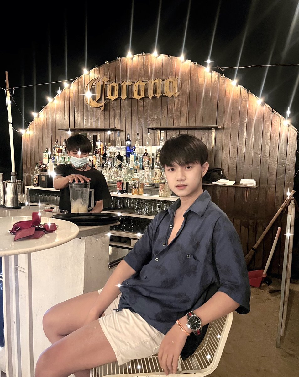 Tonkar77645070's tweet photo. ตาลอยแล้ว 😹🐷 https://t.co/RdI7aLRNdt