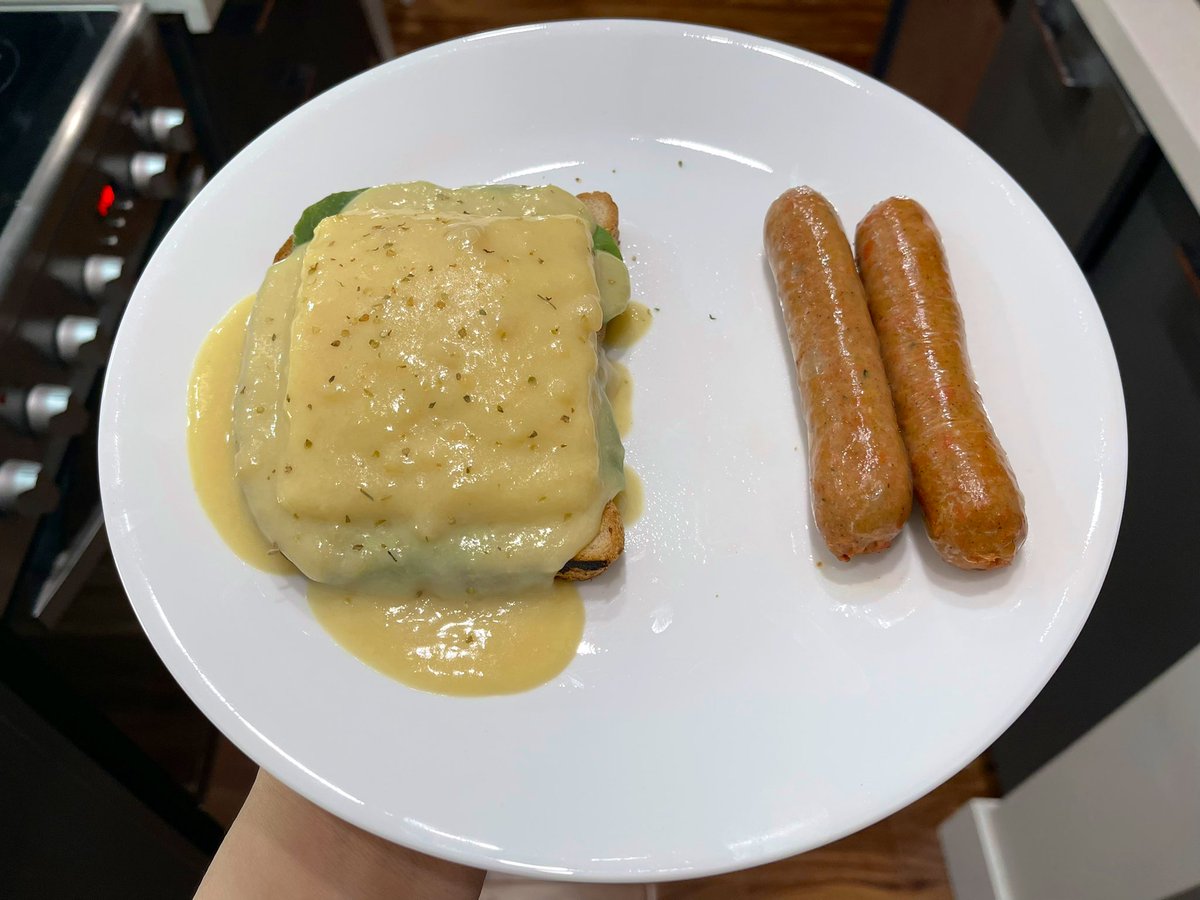 Sarah Kendra tweet media