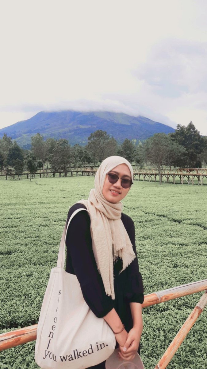 LaikaIsma's tweet photo. Kalo lewat ada yg delivery makanan bersyukur banget gua:v https://t.co/SM3ozt0ugJ