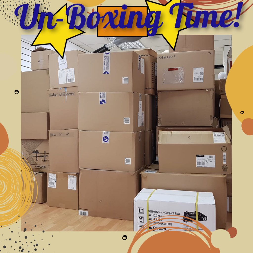🚨Yay, It’s Un-Boxing Time in Ballina ⭐️We’re beyond excited! We can’t wait to show you around our new store, which is opening this coming Wednesday 1st December ⭐️Lots of stock arriving daily 💚 #excitingtimes #excited #newstore #newstoreopening #newstorealert #ballina #mayo
