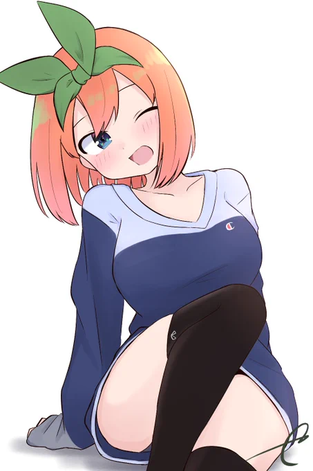 ニーハイ🍀 