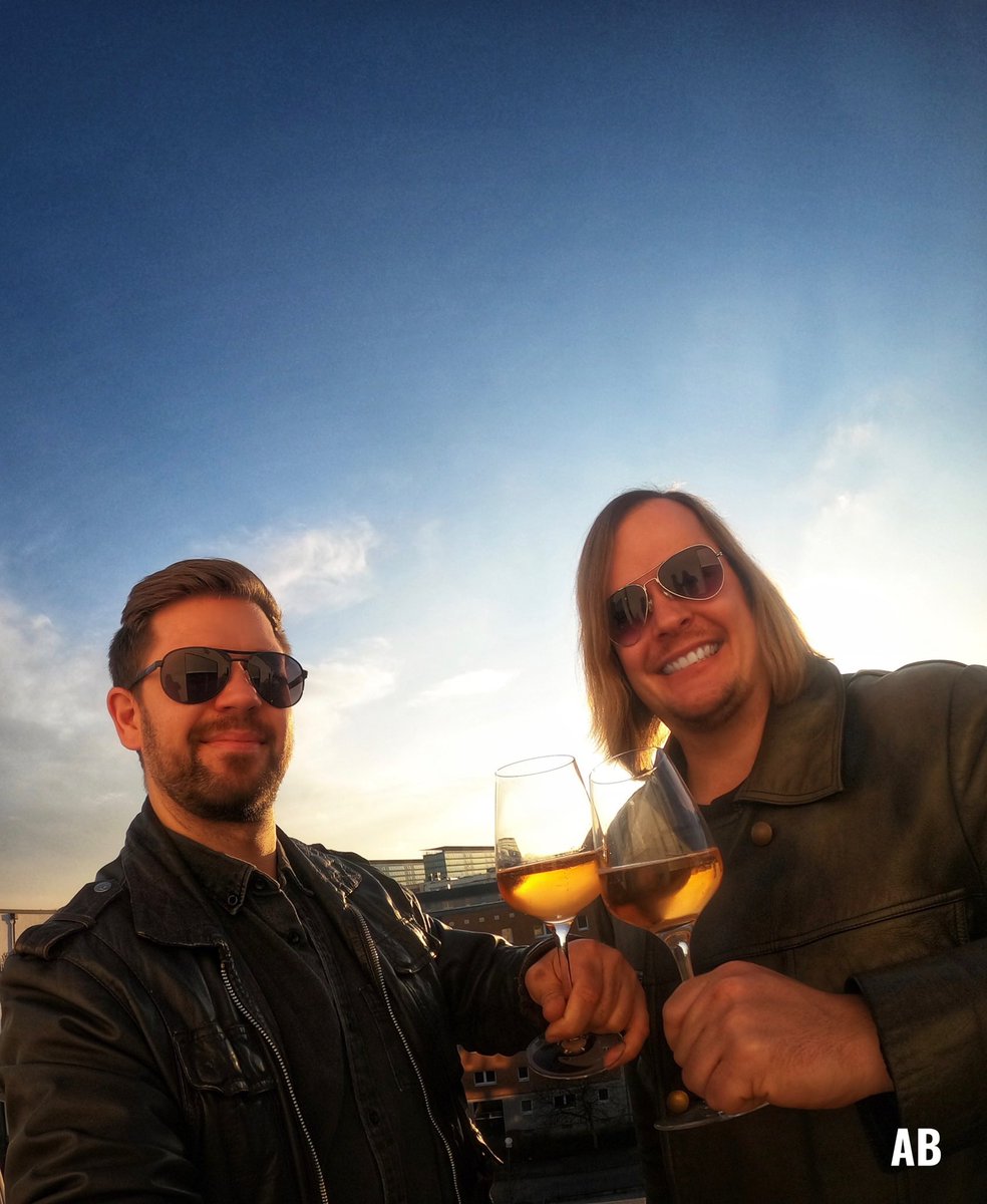 axelborisab's tweet photo. No matter what time, no matter what year - Yesss is always there for you. Enjoy life and create the impossible. Santé and happy first advent! More Yesss, More Life. #yesss #morelife #advent #sante #createtheimpossible 
#axelborisab #sante https://t.co/QnC14i7MhA
