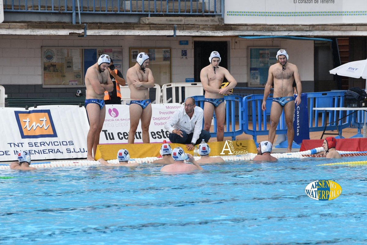 arsenioWP's tweet photo. #waterpolo #2DM Grupo. A J7
Final del 3T
@CNECHEYDE 6 🆚 10 @arconcepcioncl
#VamosEcheydeTimbeque #TenerifeEcheydeTimbeque #CanteraEcheydeTimbeque @RFEN_Oficial @deportesctfe @canarias_es @fmn_oficial #VaConcha #ARConcepcionCL https://t.co/KIwQHMard1