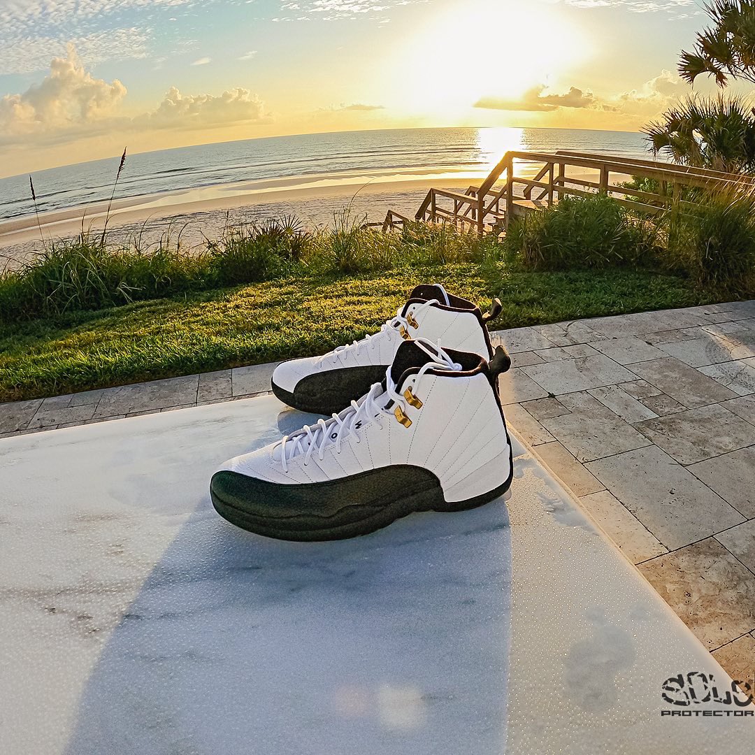 soleprotector's tweet photo. #sundayvibes ☀️ Start Your Day Off Right! Take Advantage Of Our Cyber Monday Sale And #KeepYourSoleClean 👉 Click The Link In Our Bio And Use Code ‘CM21” To Save 25% Off Our Entire Store 🙌 #soleprotector #Morningvibes #SundayMotivation #cybermonday https://t.co/QPkKavtDDR
