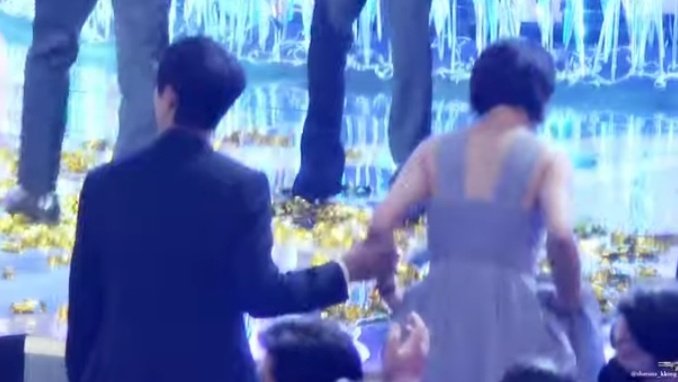 vincensus's tweet photo. GUESS WHO TF SCREAMED 😭😭😭😭😭 https://t.co/I2SRzDJP8b