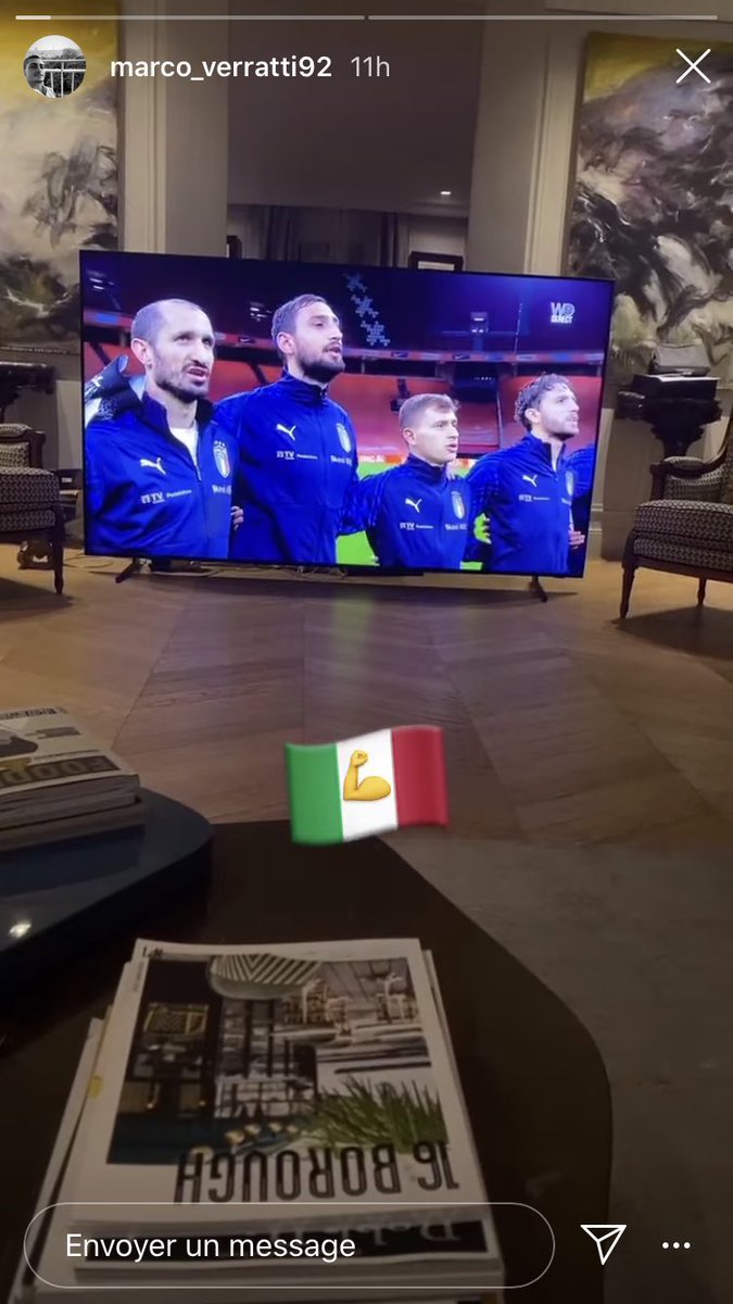 VibesFoot's tweet photo. Marco Verratti et sa TV posée au sol 😭 https://t.co/5vi0oD95nn