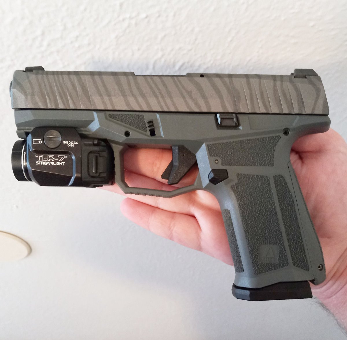 Captured Weapons™ (@weaponcentral) on Twitter photo 