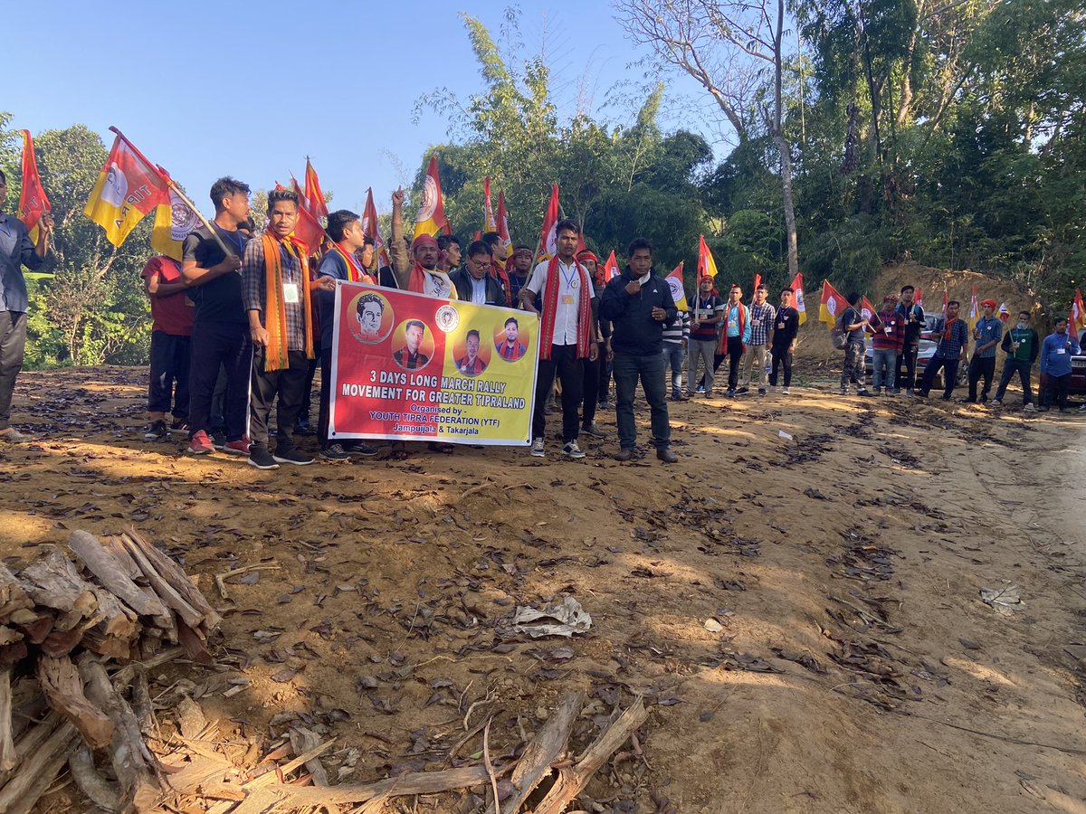 SurajTipra's tweet photo. Around 500-800 YTF warriors participated in Long March Rally organised by YTF for #GreaterTipraland Movement Under the leadership of His Highness Pradyot Bikram Kishore Manikya Bahadur ji no #GreaterTipraland No Rest @PradyotManikya 💪💪💪 https://t.co/eUyQ3vHcvj