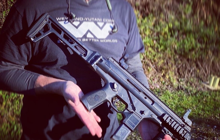 PincusRob's tweet photo. Got the chance to shoot this sexy little thing today…
Now I want one… or two… maybe in full auto. Yeah, that would be nice.
#beretta #PMXs #berettaPMXs #international @Beretta_USA @Beretta_1526 https://t.co/3gsTucG4xG