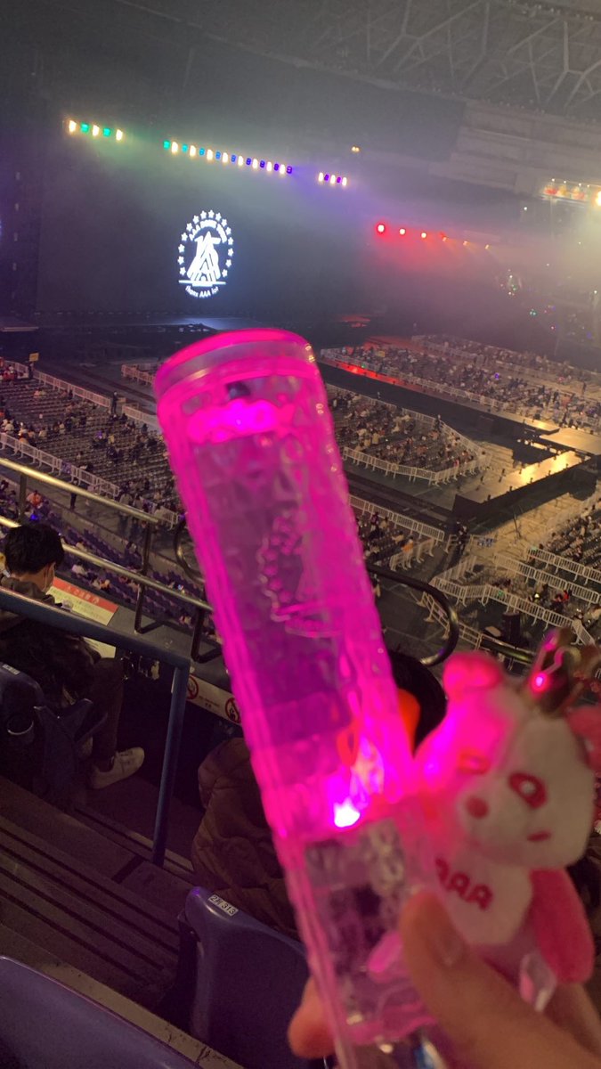 __21lee21__'s tweet photo. AAA最高すぎた🐼🧡💛💜💙💓
久々のライブで余韻やばすぎるし、セトリ最高やし、今回のツアーで活動休止は寂しすぎる😭
明日から仕事ってめっちゃ現実に戻らされるけど頑張ろ、、
DVD絶対買う🥲❤️‍🔥

#AAADOMETOUR15thANNIVERSARYthanxAAAlot 
#AAADOMETOUR15thANNIVERSARY https://t.co/FRCJObQNeD