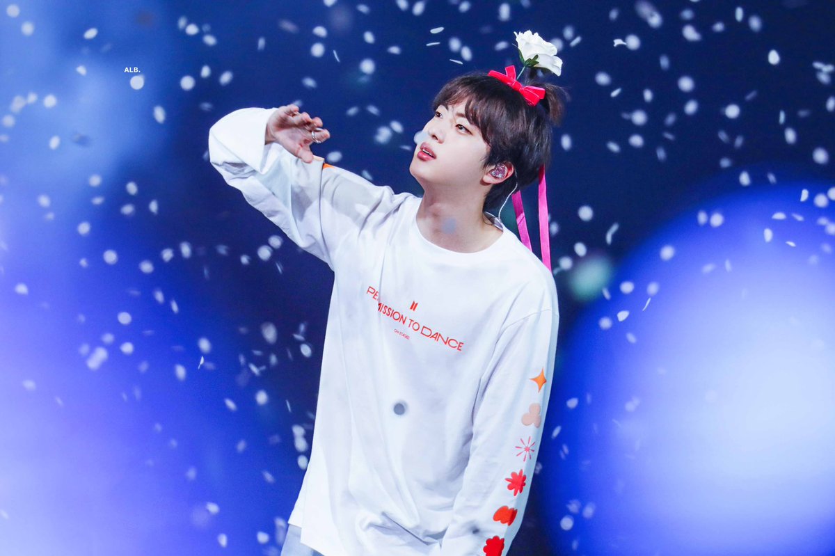 ArmyOfSeokJin's tweet photo. บ้านอะลิตเติ้ลภาพสวยตลอดดดดด https://t.co/P6tnGFjtKm