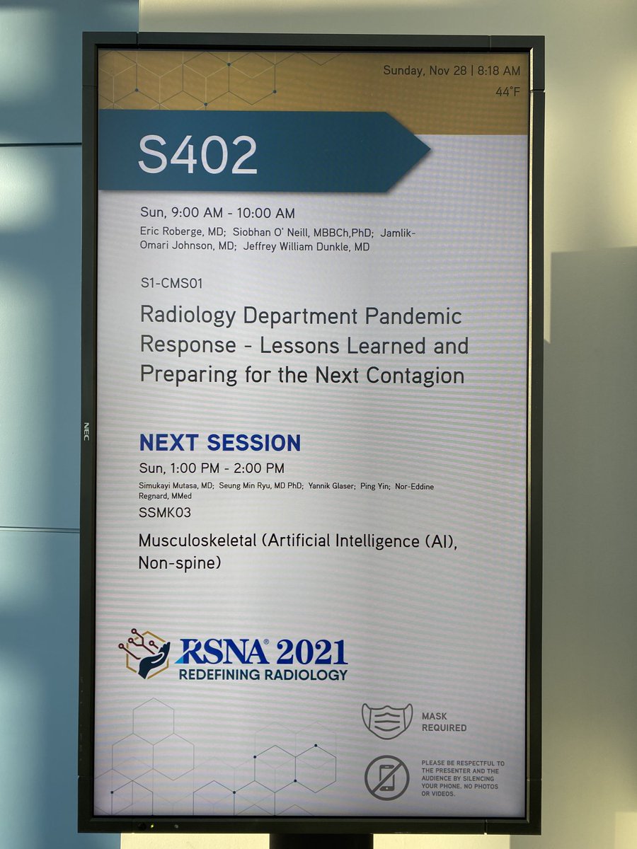 Radiology911's tweet photo. The first #RSNA2021 #ERrad session is about the pandemic response. How appropriate? ⁦@rayosxdoc⁩ ⁦@imagingary⁩ ⁦@ericrobergemd⁩ Dr. Jeff Dunkle ⁦@IURadiology⁩ ⁦@EmoryRadiology⁩ ⁦@VGHEmergRad https://t.co/4Vn9ILh69W
