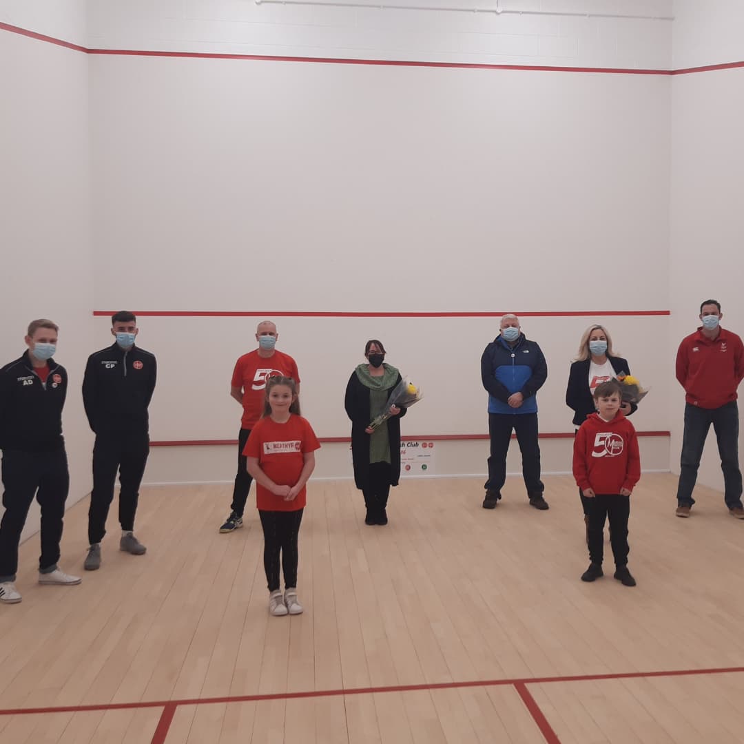 Lisa Mytton (@lisamytton) on Twitter photo Friday I along with Cllr Geraint Thomas had the great opportunity to meet David and Jane &visit the newly refurbished courts Amazing opportunity to grow the sport & the development of junior& ladies teams with Lewis, Ashley Dave Evans Olivia&Jack <a href="/MerthyrSquash/">Merthyr Squash</a> <a href="/WellbeinMerthyr/">Wellbeing@Merthyr</a> Friday I along with Cllr Geraint Thomas had the great opportunity to meet David and Jane &visit the newly refurbished courts Amazing opportunity to grow the sport & the development of junior& ladies teams with Lewis, Ashley Dave Evans Olivia&Jack <a href="/MerthyrSquash/">Merthyr Squash</a> <a href="/WellbeinMerthyr/">Wellbeing@Merthyr</a>