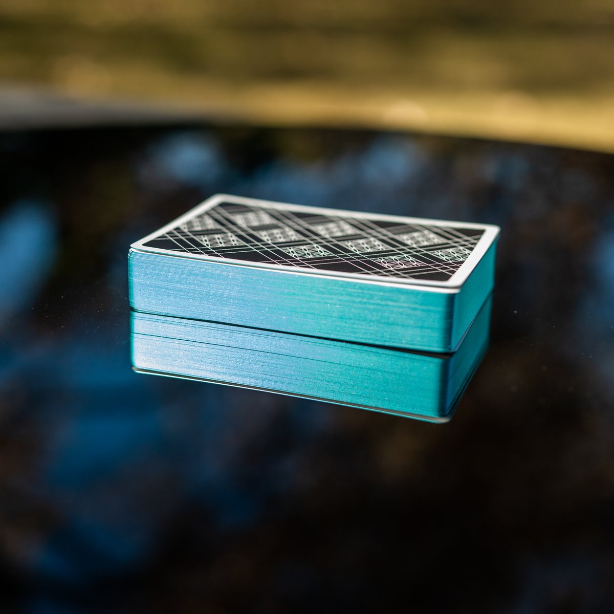 FLWR_LIFE's tweet photo. We accept #algorand on our website !!! Limited edition gilded decks. Only 144 made :) @NFOLDEDpaper #playingcards #uspcc #cardtricks https://t.co/FNRquh86eR