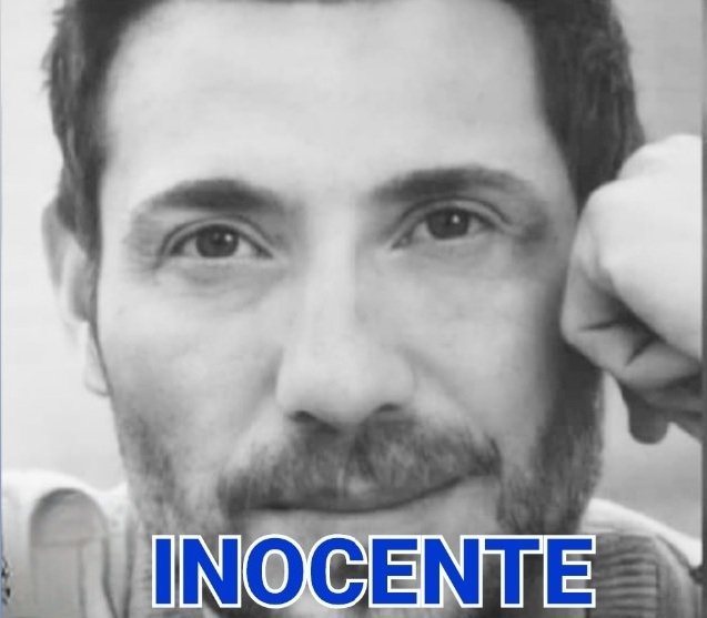 Furiosa_21's tweet photo. La Marea Azul dice ¿ porque hubo anoche #UnMaltratadorEnPlato que fue condenado por la justicia? ¿ Por qué a @adavidflores siendo INOCENTE los mismos lo habéis tachado de maltratador sin serlo? https://t.co/23eqyAnQ4H