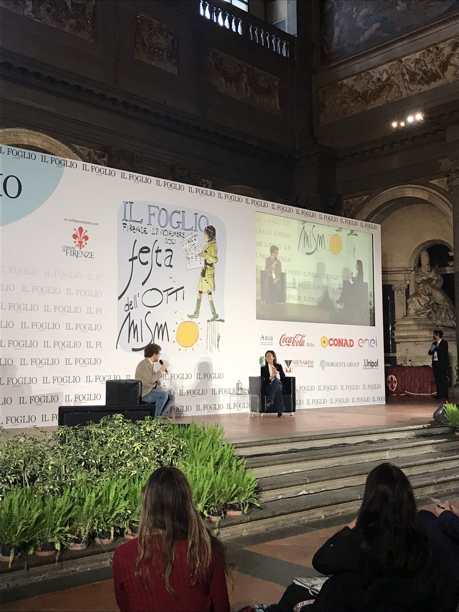 La Ministra per il #sud e la #coesione territoriale <a href="/mara_carfagna/">Mara Carfagna</a>. Come mettere a terra il #PNRR al sud. <a href="/ilfoglio_it/">Il Foglio</a> #terralibera #maracarfagna