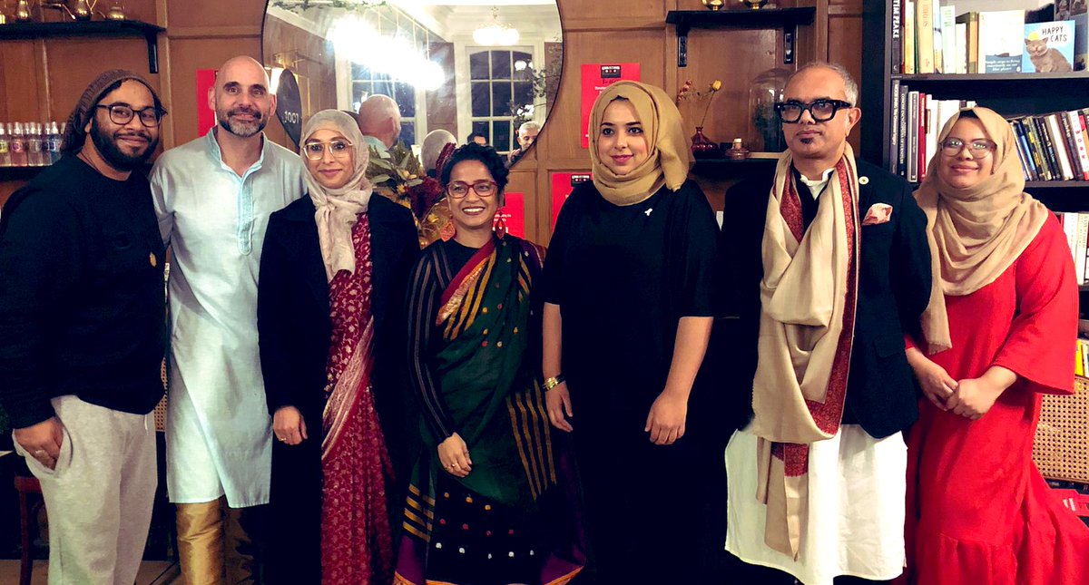 ApsanaBegumMP's tweet photo. An absolute pleasure to join the innovative #KeeKhobor team with last night at @root25ldn to celebrate #Freedom50🇧🇩 and British Bangladeshi heritage through the art of storytelling.

Check out the stories at https://t.co/9S1jCOOzqk https://t.co/e0HQo6Ym0S