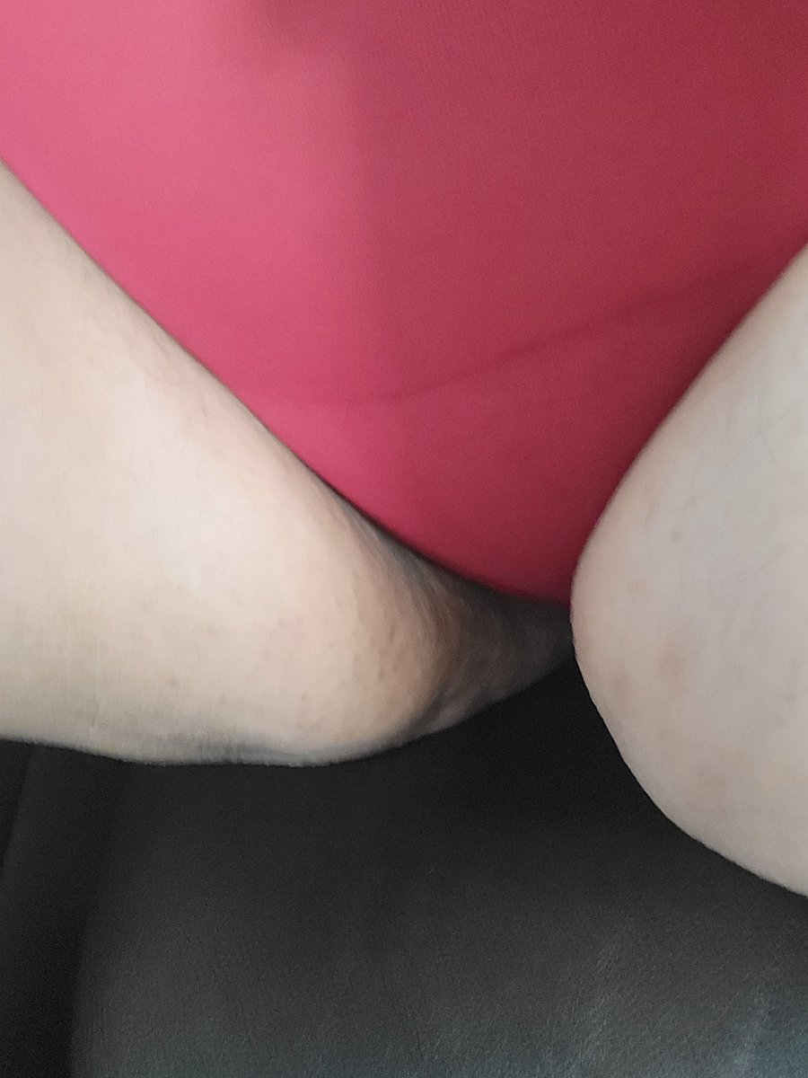 fun_bakers's tweet photo. Happy Sunday fun day! 🤤❤ #sundaytits #bigtitsout #kcswingers #ksswingers #moswingers #hotwife #needdick https://t.co/gC65SgEL0R