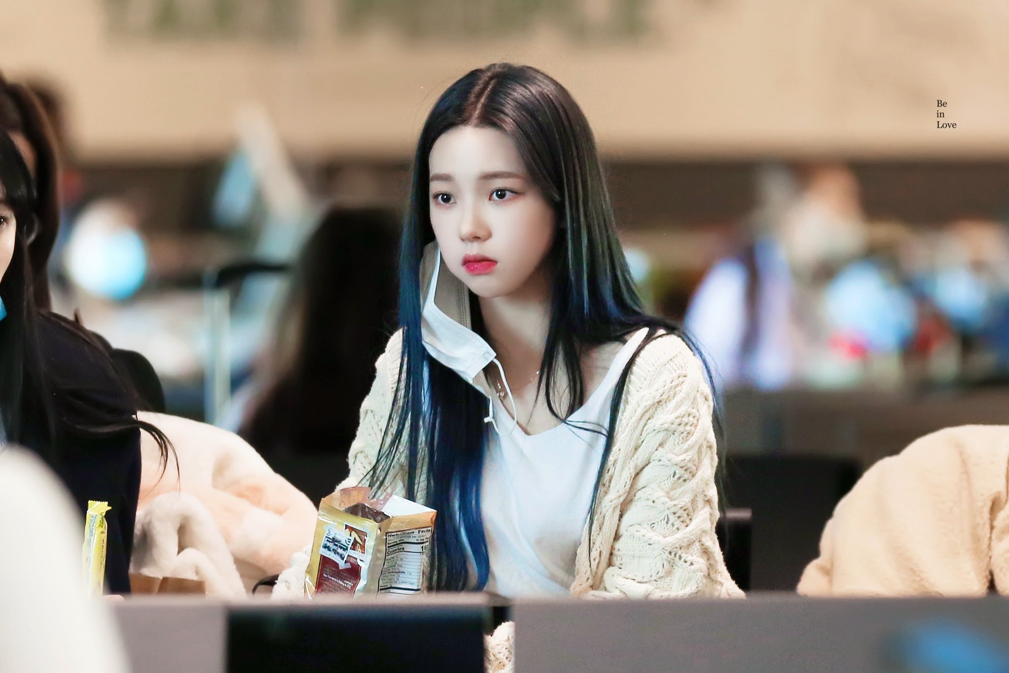 FFSezj8VUAMdr8_?format=jpg&name=large