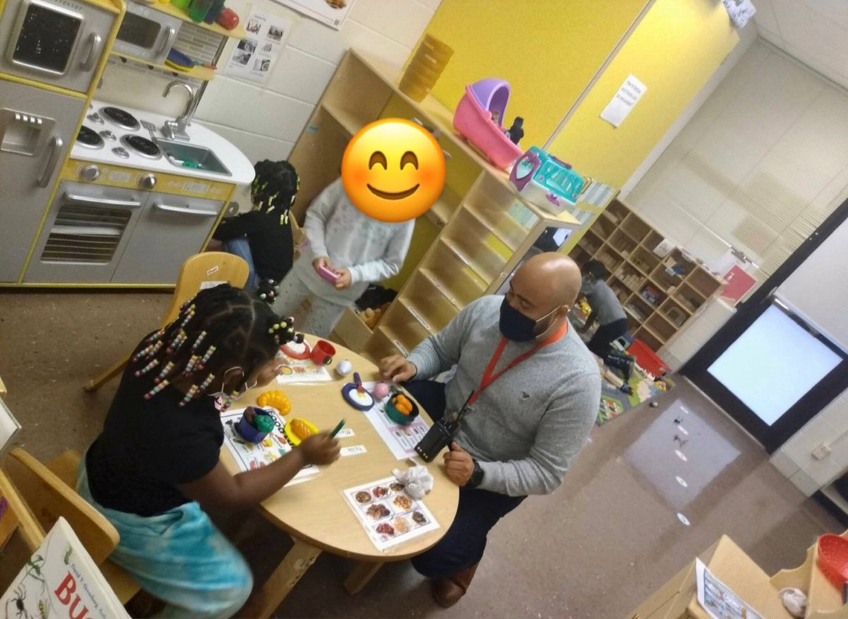MrH_LSES's tweet photo. So much to be thankful for! One being this amazing meal prepared by some Pre-K students last week! #ClopperStyle 🐾🐾 https://t.co/5qDWQQcg1W