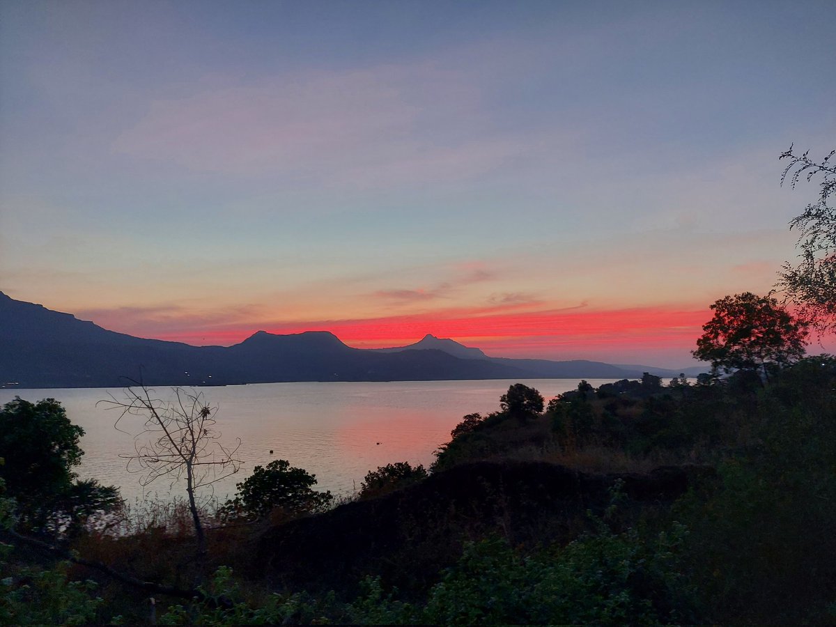 VaibhavPathak_'s tweet photo. Beautiful view 🙂 after a long drive https://t.co/GkhQgB9wIq
