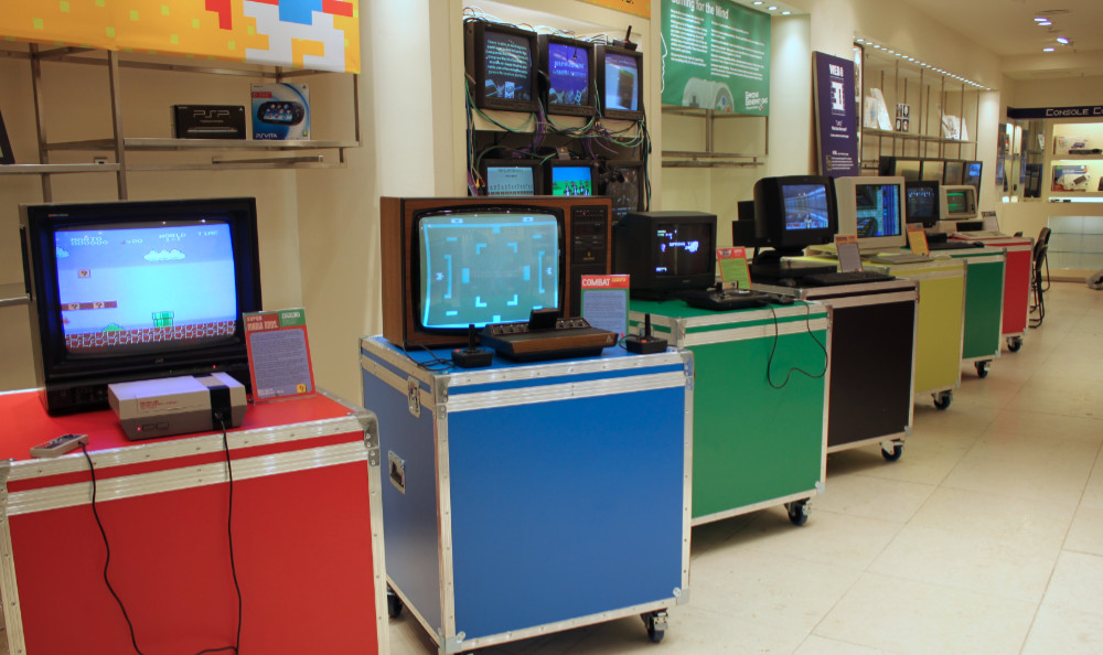 computermuseum's tweet photo. Alright, now it's December you Really DO have to start Christmas shopping! So why not use that as an excuse to come and see #GamingGenerations while in @Grand_Arcade!
There's a gift shop too, so it's an easy win!
Can't make it? Visit our online shop: https://t.co/jXJixCQu0L https://t.co/xzXhKTiqFd