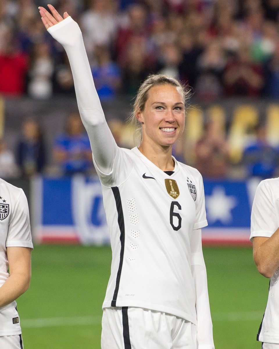 USWNT's tweet image. RT to send @whitneyengen all the birthday love today!

🎂🎂🎂🎂🎂🎂🎂