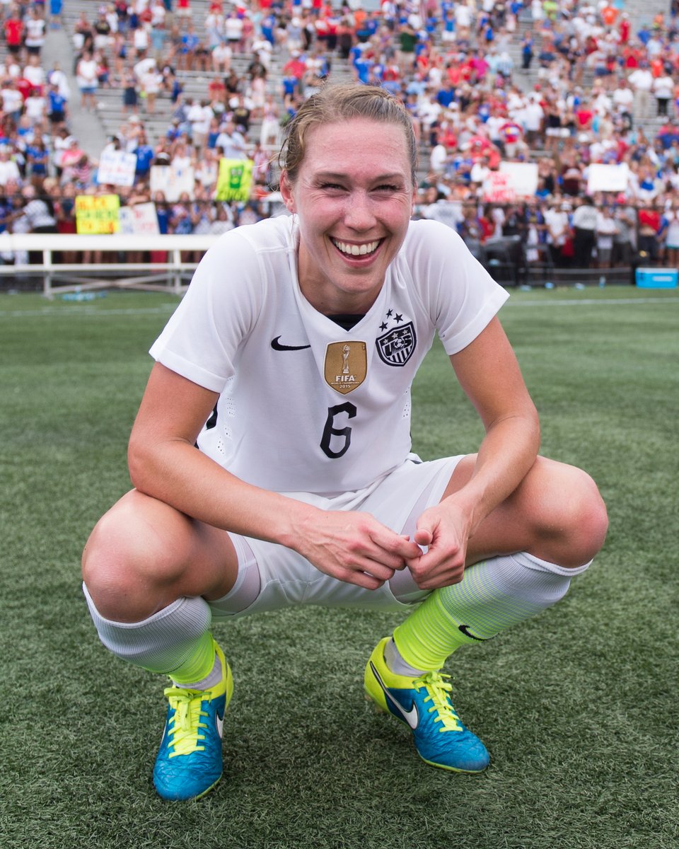 USWNT's tweet image. RT to send @whitneyengen all the birthday love today!

🎂🎂🎂🎂🎂🎂🎂