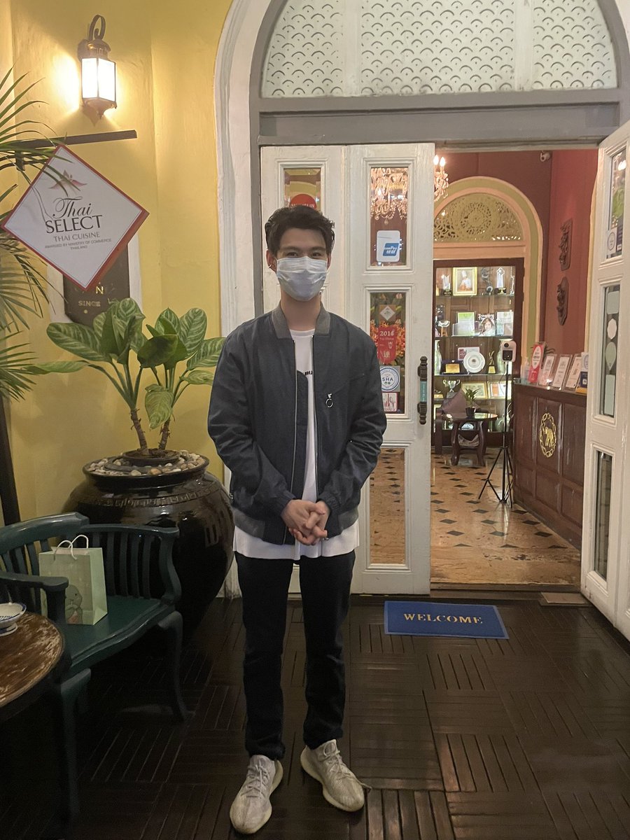 You are so cute❤️❤️❤️
#FarmskinDinnerxSaint 
#Saint_sup