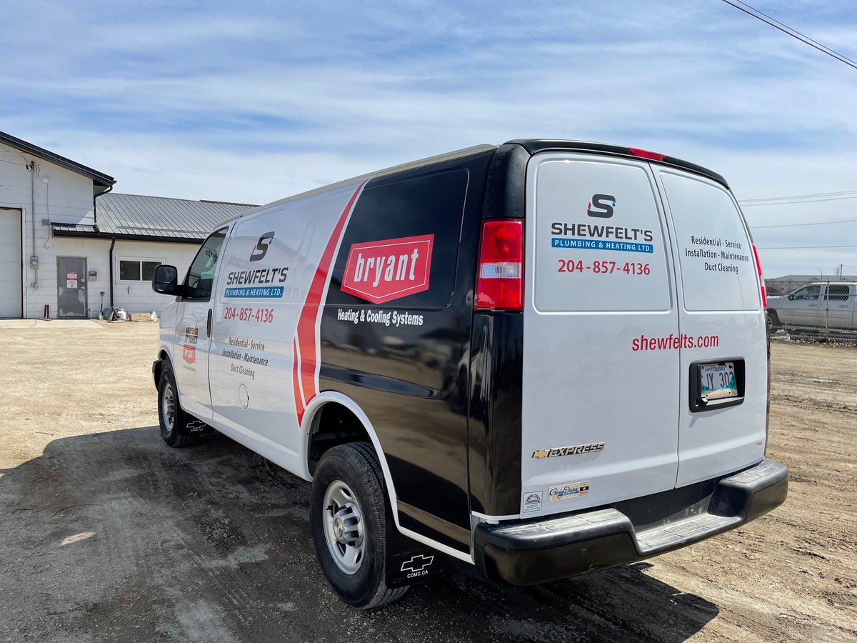 ProimageSigns1's tweet image. another one for the @shewfeltsplumbing fleet #fleetgraphics #arlonSLX+