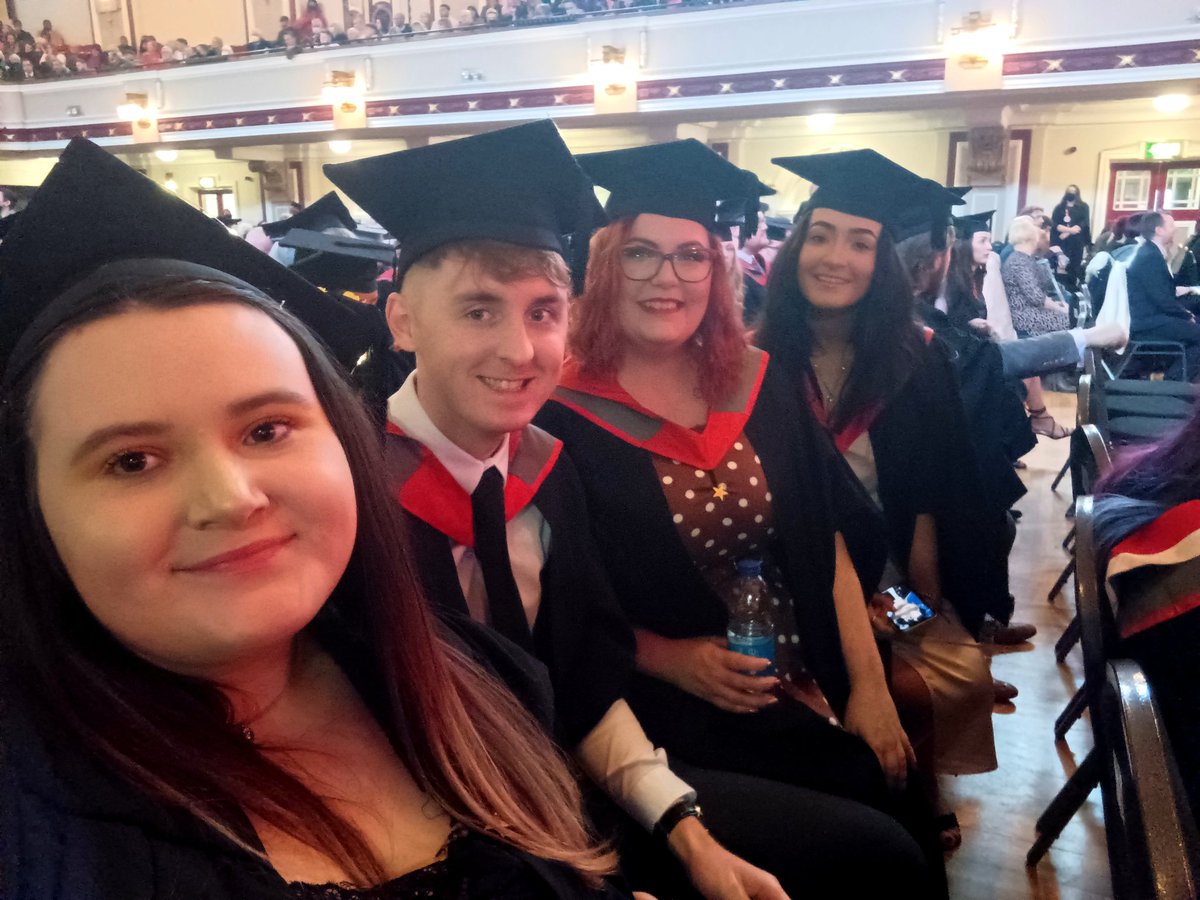 TunneyAmber's tweet photo. Bachelor of Science, first class in Geography with Mountain Leadership. 
Completed it mate ✌️
Three years finally at an end, it was difficult, amazing, stressful and wonderful. Thank you @StaffsGeography @StaffsUni https://t.co/P2IW1V8C1z