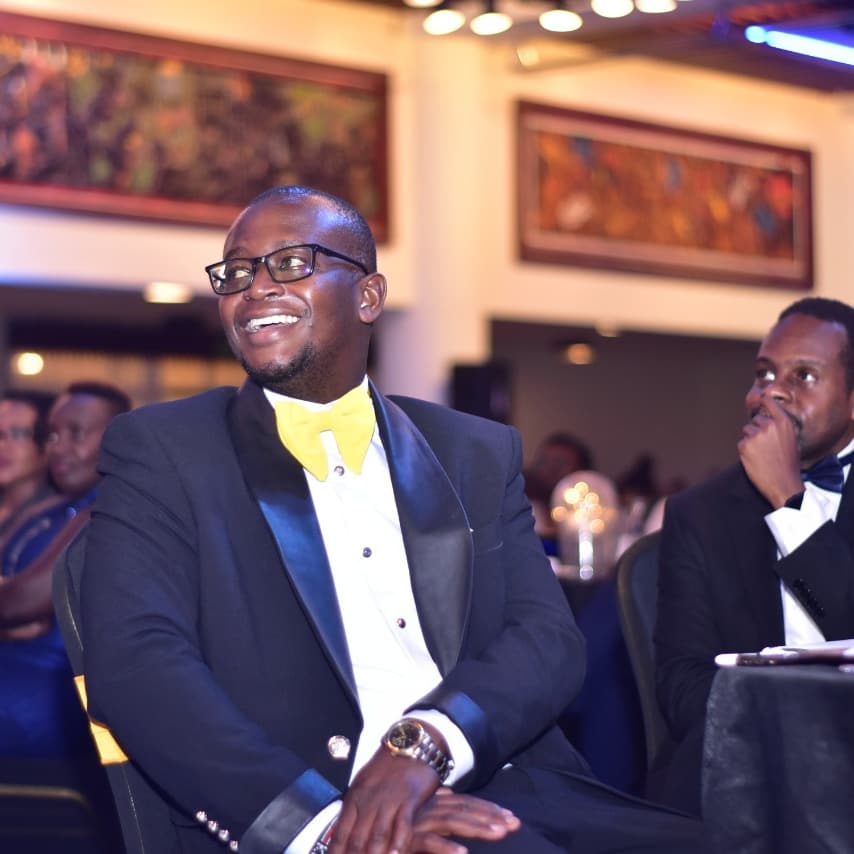 lsk_nbi's tweet photo. #NLA2021 Photo dump
#phoenixedition #photodump #nairobilegalawards2021 https://t.co/ZNNRRB2R4V