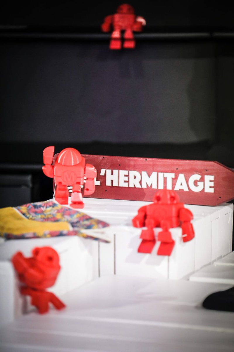MakerFaireParis's tweet photo. {MAKER FAIRE PARIS - 2ÈME JOURNÉE }  Connectez-vous gratuitement :https://t.co/TNO23ezvl7
Rejoignez le monde des makers pour rêver, partager, Faire, innover, apprendre auprès des #Makers.
#MFP21 #WeAreAllMakers #economiecirculaire https://t.co/RhoxP1WqB9