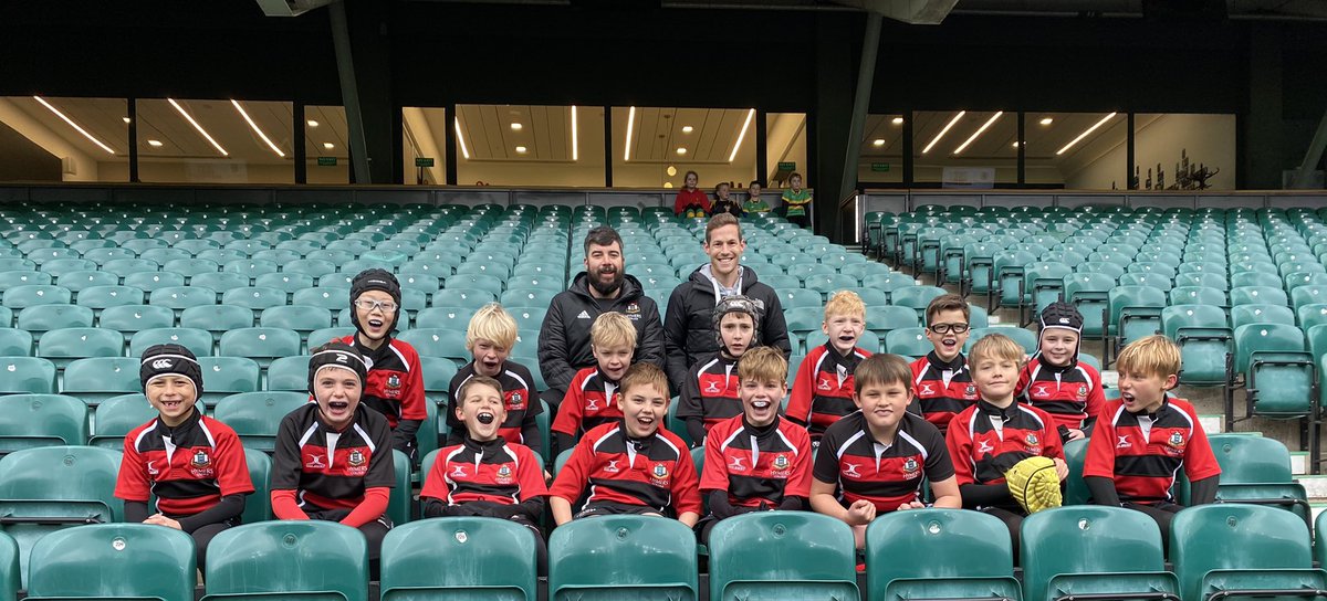 What an amazing experience @Twickenhamstad for all these Yr5 boys <a href="/HymersJunior/">Hymers College Junior School</a>. Thanks to Mr Hodsdon <a href="/HymersSport/">Hymers College Sport</a> for organising and also the other teachers who helped on the day too. Huge thanks and greatly appreciated.  An amazing experience for all of us.