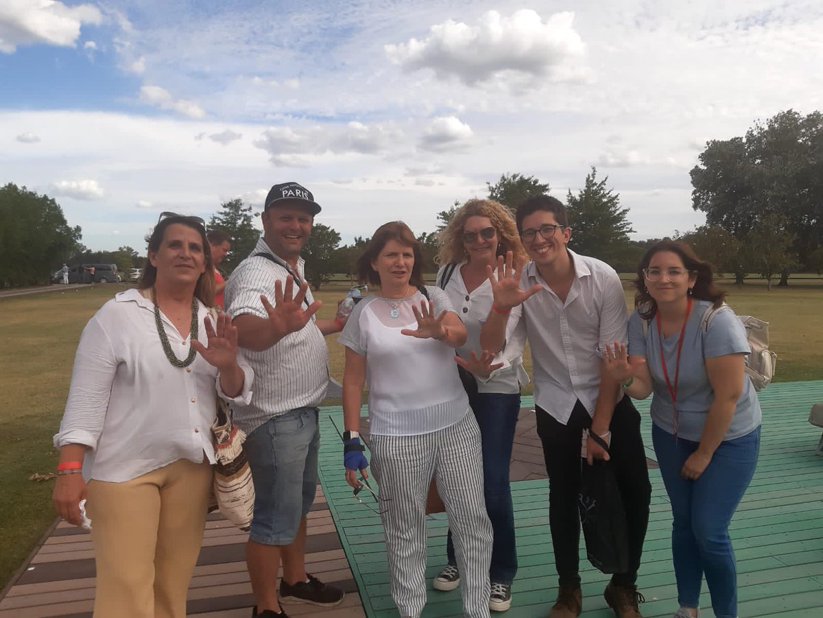 Esta mujer me banco en uno de mis momentos más críticos, se recorrió el país, consiguió romper el quorum al kirchnerismo junto a una gran campaña nacional.
Esta mujer nos acompañó ayer y trabaja por un JxC Unido y robusto.
Te quiero y te banco <a href="/PatoBullrich/">Patricia Bullrich</a>