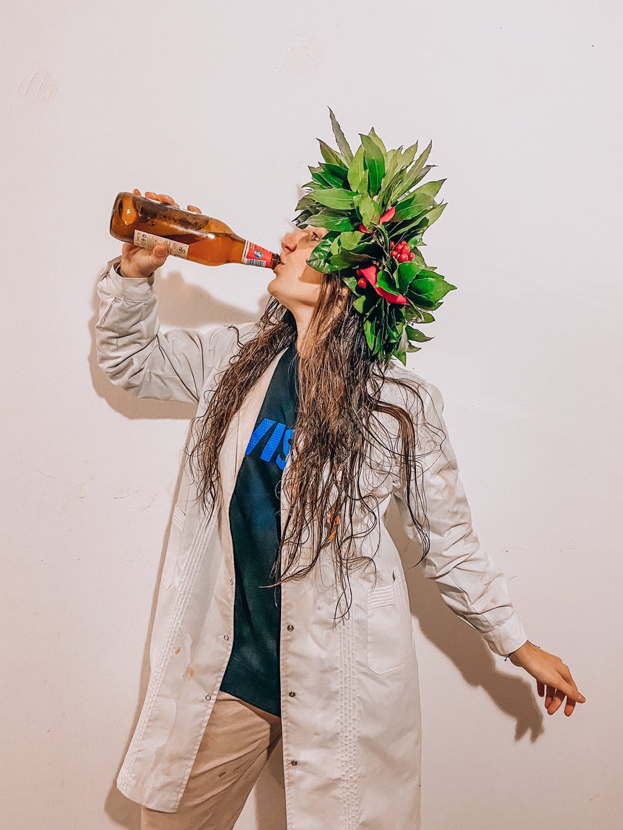 Celeruani's tweet photo. Y siiii permessoooo por acá tambien, SOY MÉDICA chabonnnn!!!!💘✨❤️‍🔥⚡️🤩🥳🇮🇹🙏🏼 https://t.co/cs8u5uIAxN