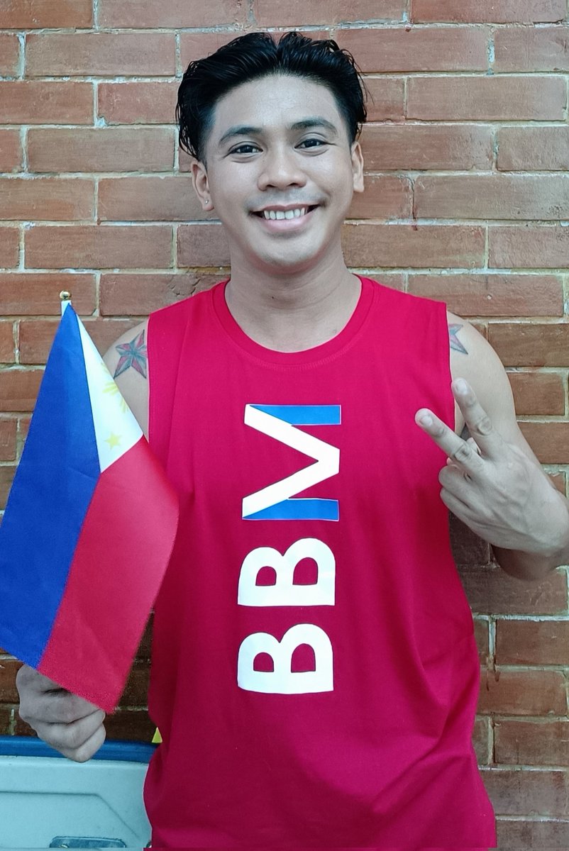 bossapuch's tweet photo. sunday its red day.. solid pa din.. https://t.co/1gqNDCUu3G