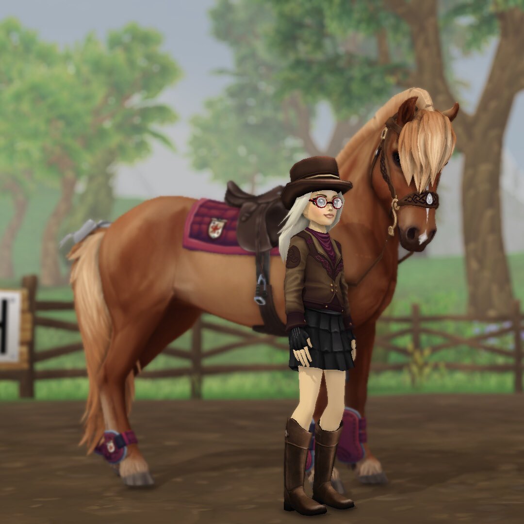 rachiegames's tweet photo. finally made an outfit using the new top we received with the new @StarStable quests !! i think it’s turned out pretty okay and it’s so cute with my icey !
#sso #starstable #starstableonline https://t.co/mBVauov9xY